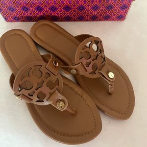 “Miller” Sandals, Brand New, color: Camel